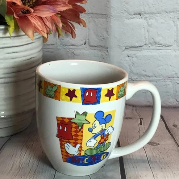 vintage Disney Mickey Mouse Mug - Picture 2 of 8